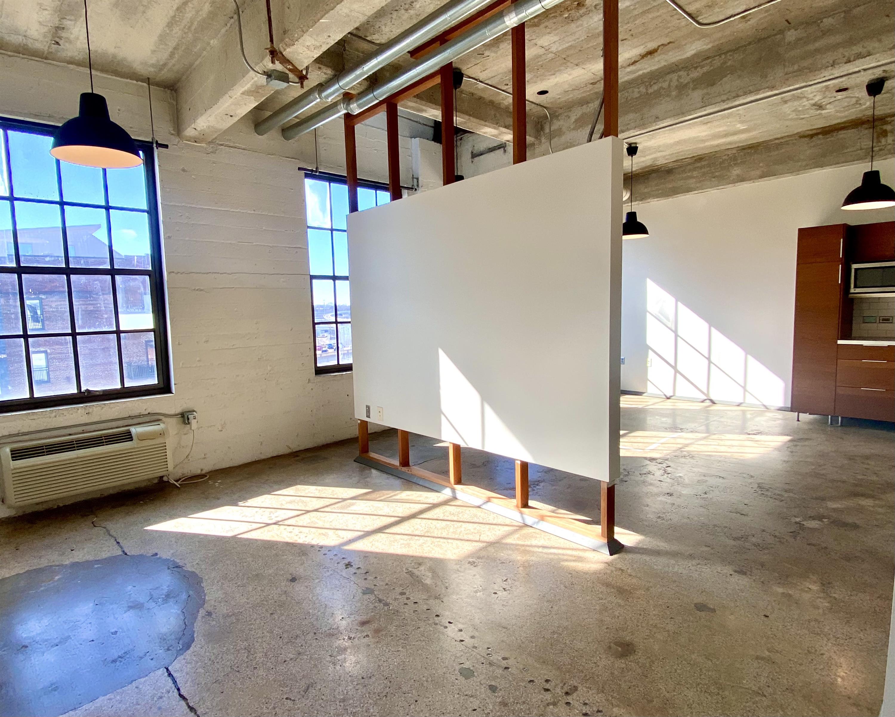 200 West Jackson Avenue